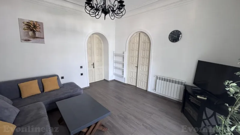 Kirayə verilir 3 otaqlı Mənzil Köhnə tikili 80 m² Nəsimi r. - şəkil 18