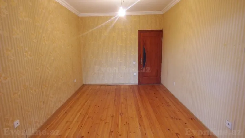 Satılır 2 otaqlı Mənzil Köhnə tikili 65 m² Əhmədli - şəkil 4
