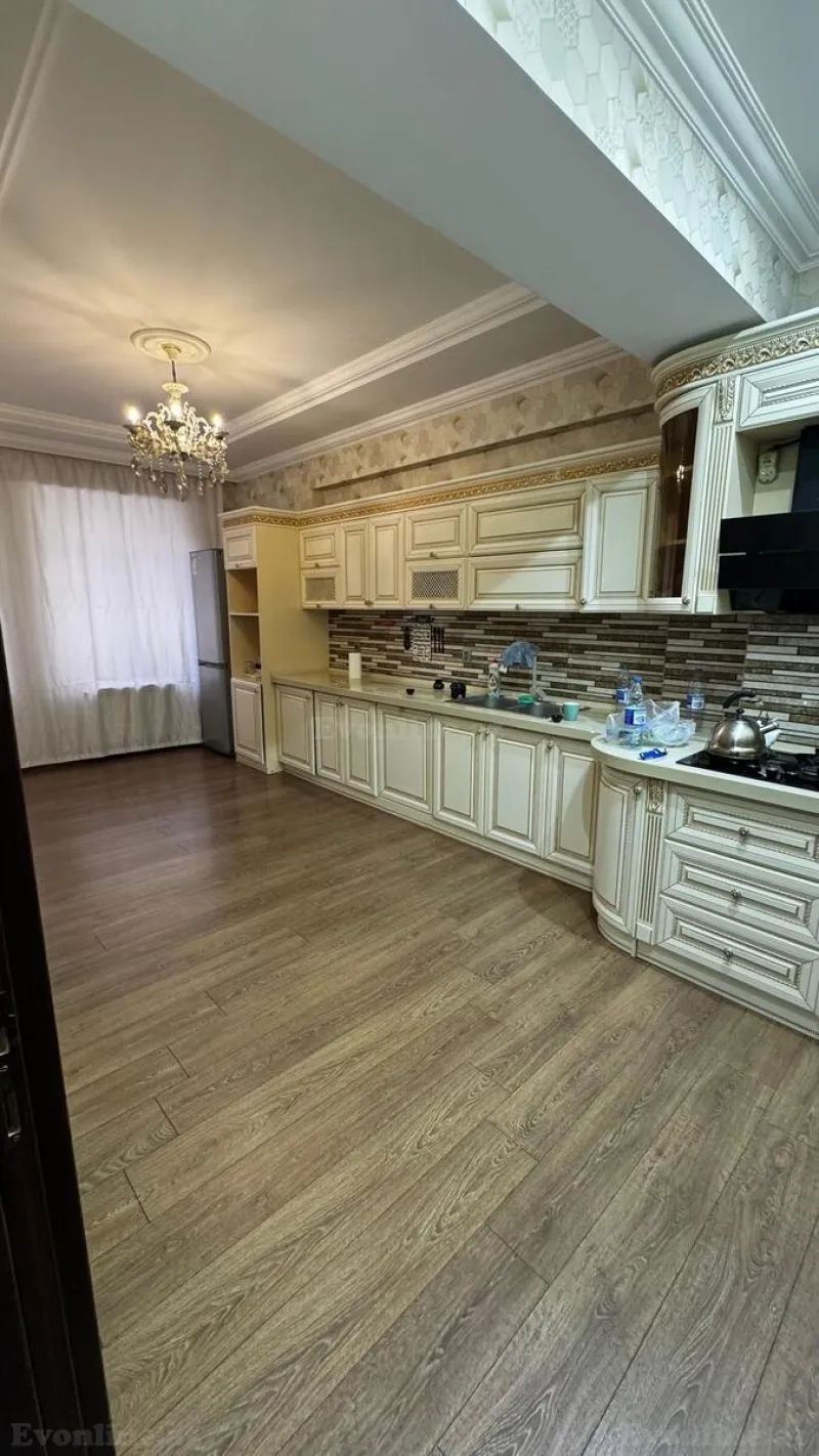 Kirayə verilir 3 otaqlı Mənzil Yeni tikili 130 m² Həzi Aslanov - şəkil 9