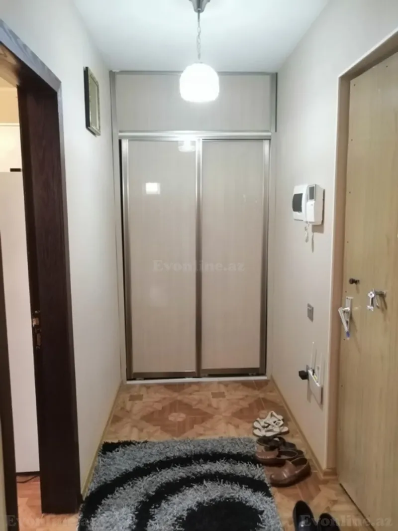 Kirayə verilir 3 otaqlı Mənzil Köhnə tikili 60 m² Nəsimi r. - şəkil 2
