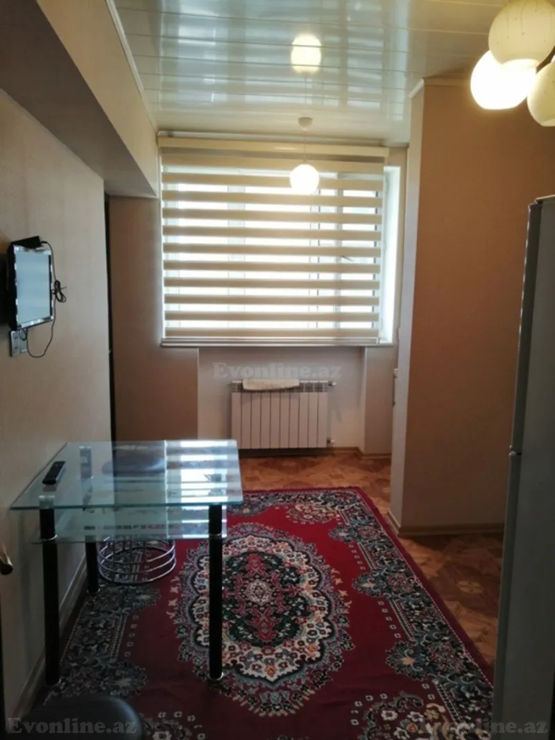 Kirayə verilir 3 otaqlı Mənzil Köhnə tikili 60 m² Nəsimi r. - şəkil 3