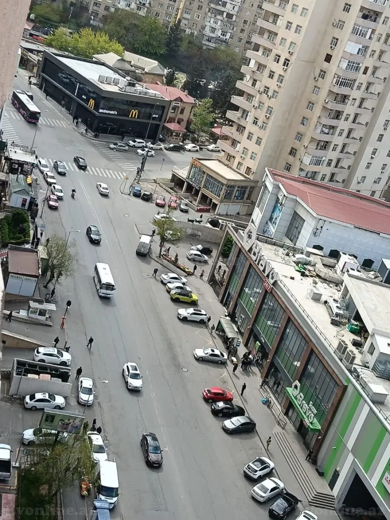 Satılır 4 otaqlı Mənzil Yeni tikili 133 m² İnşaatçılar m. - şəkil 20