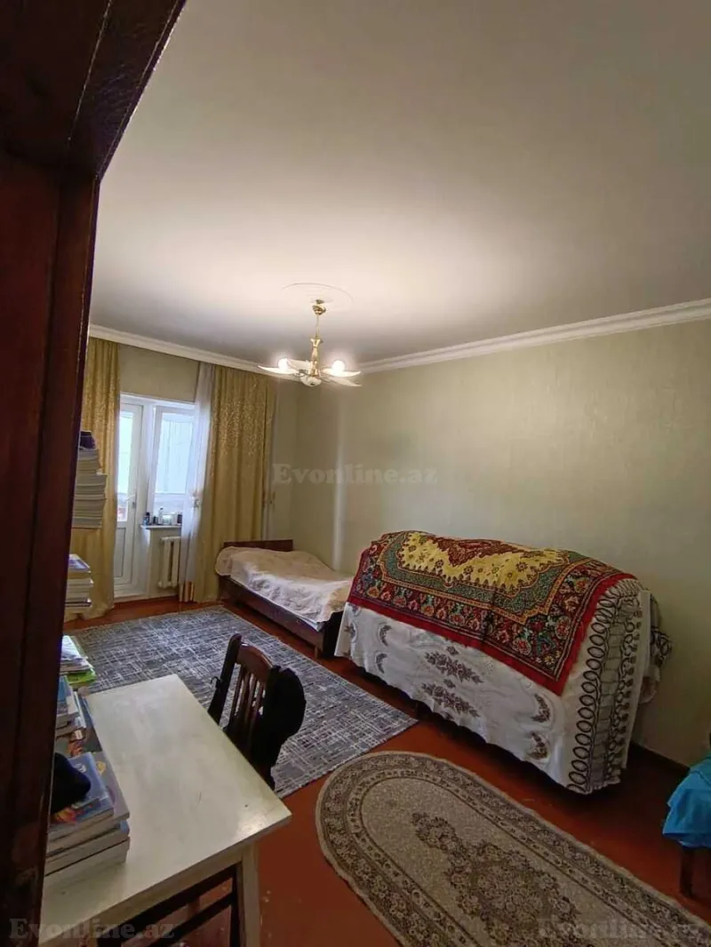 Satılır 4 otaqlı Mənzil Köhnə tikili 97 m² 8-ci mikrorayon - şəkil 9