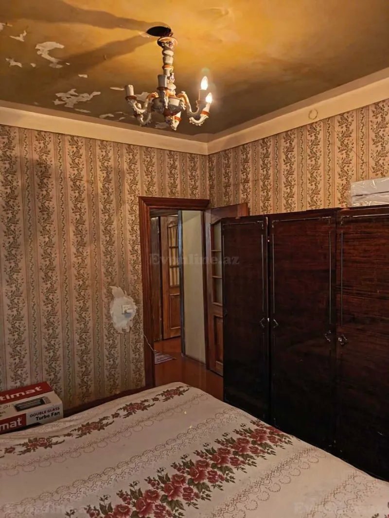 Satılır 4 otaqlı Mənzil Köhnə tikili 97 m² 8-ci mikrorayon - şəkil 16