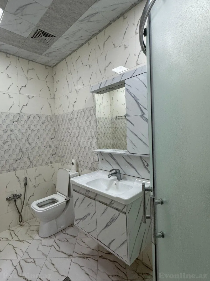 Kirayə verilir 3 otaqlı Mənzil Yeni tikili 74 m² 4-cü mikrorayon - şəkil 19