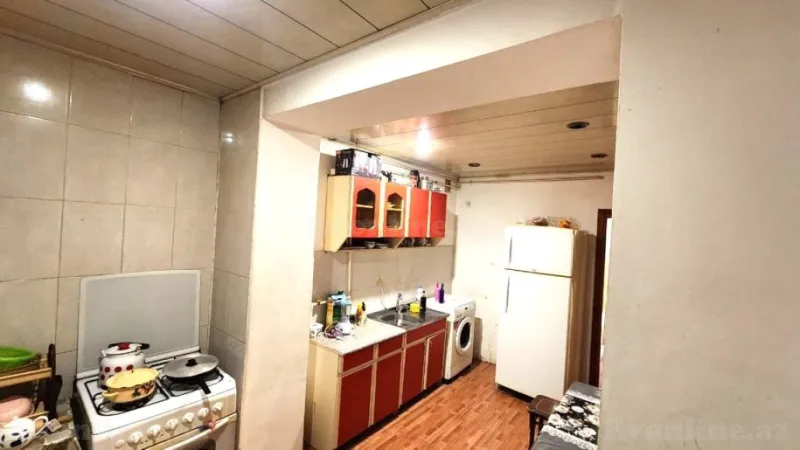 Satılır 4 otaqlı Mənzil Köhnə tikili 105 m² Xalqlar Dostluğu m. - şəkil 4