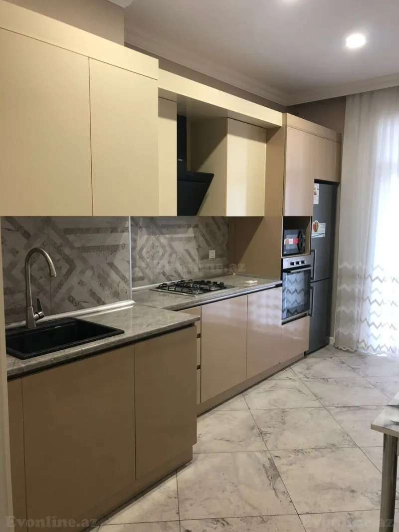Kirayə verilir 2 otaqlı Mənzil Yeni tikili 100 m² Gənclik m. - şəkil 12