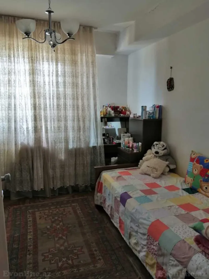 Satılır 3 otaqlı Mənzil Köhnə tikili 75 m² Nərimanov r. - şəkil 5
