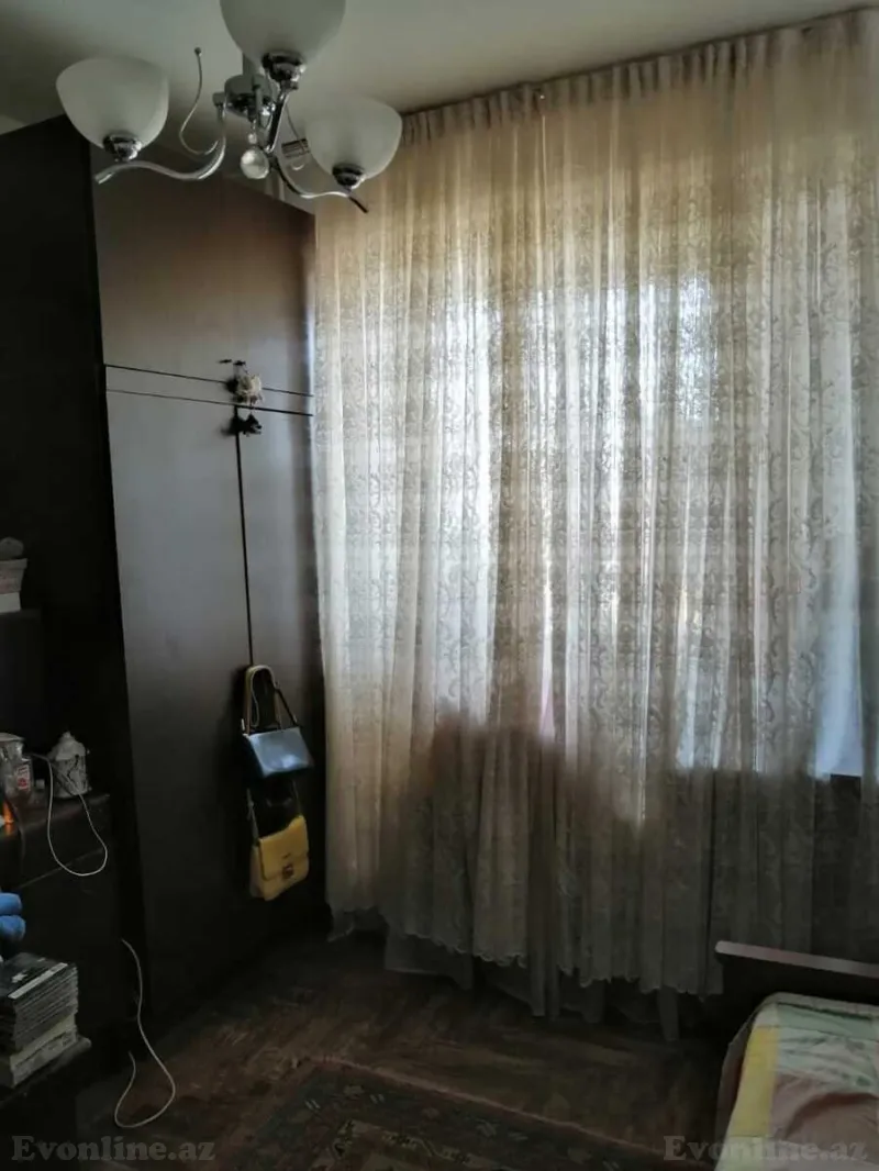 Satılır 3 otaqlı Mənzil Köhnə tikili 75 m² Nərimanov r. - şəkil 17