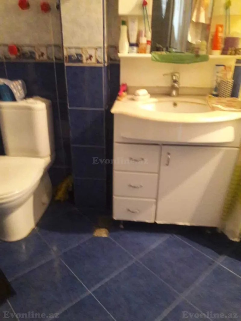 Satılır 3 otaqlı Mənzil Köhnə tikili 75 m² Nərimanov r. - şəkil 24