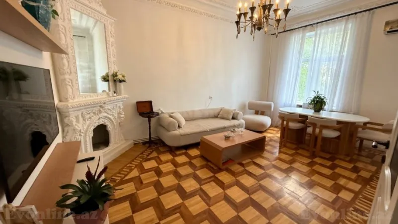 3 otaqlı Mənzil 85 m² Nizami m. Satılır