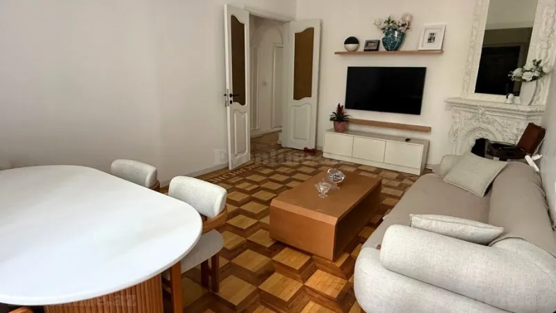 Satılır 3 otaqlı Mənzil Köhnə tikili 85 m² Nizami m. - şəkil 2