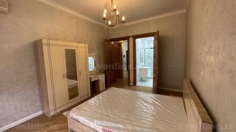Kirayə verilir 3 otaqlı Mənzil Yeni tikili 150 m² Nizami m. - şəkil 6