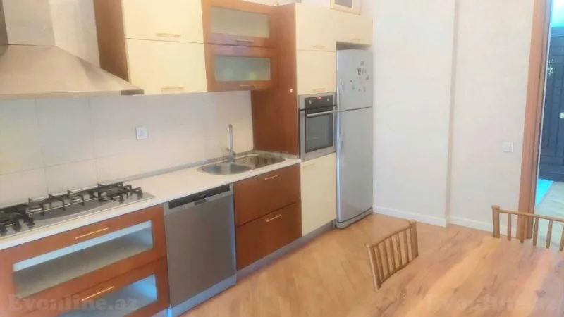 Kirayə verilir 3 otaqlı Mənzil Yeni tikili 150 m² Nizami m. - şəkil 10