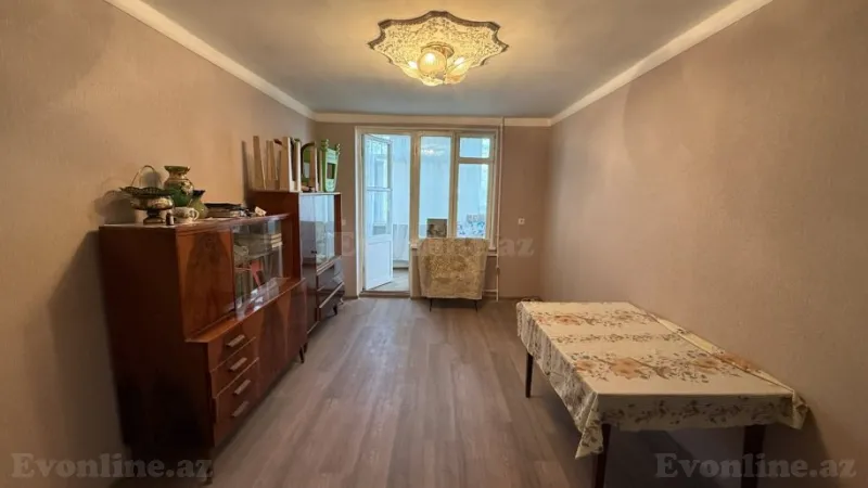 2 otaqlı Mənzil 50 m² 8-ci kilometr Satılır
