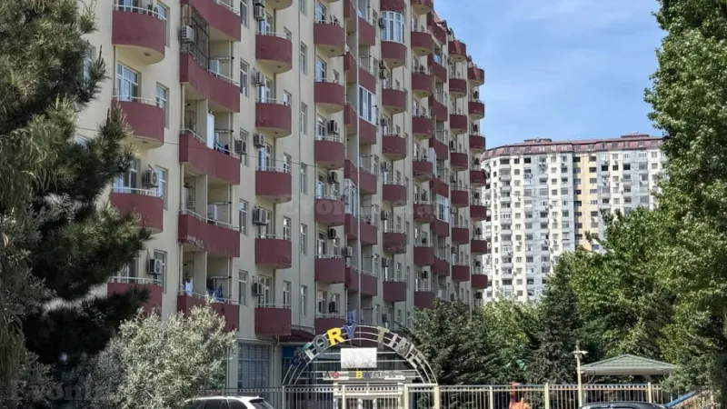 3 otaqlı Mənzil 118 m² Həzi Aslanov Satılır