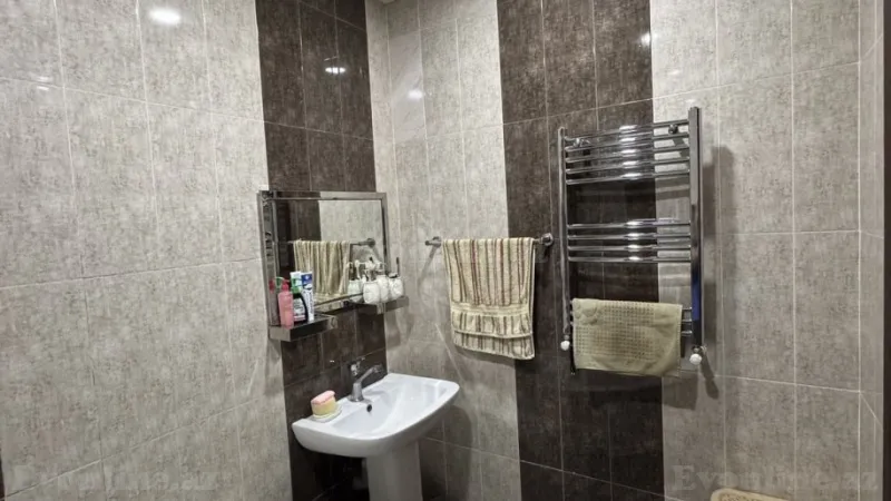 Satılır 3 otaqlı Mənzil Yeni tikili 118 m² Həzi Aslanov - şəkil 13