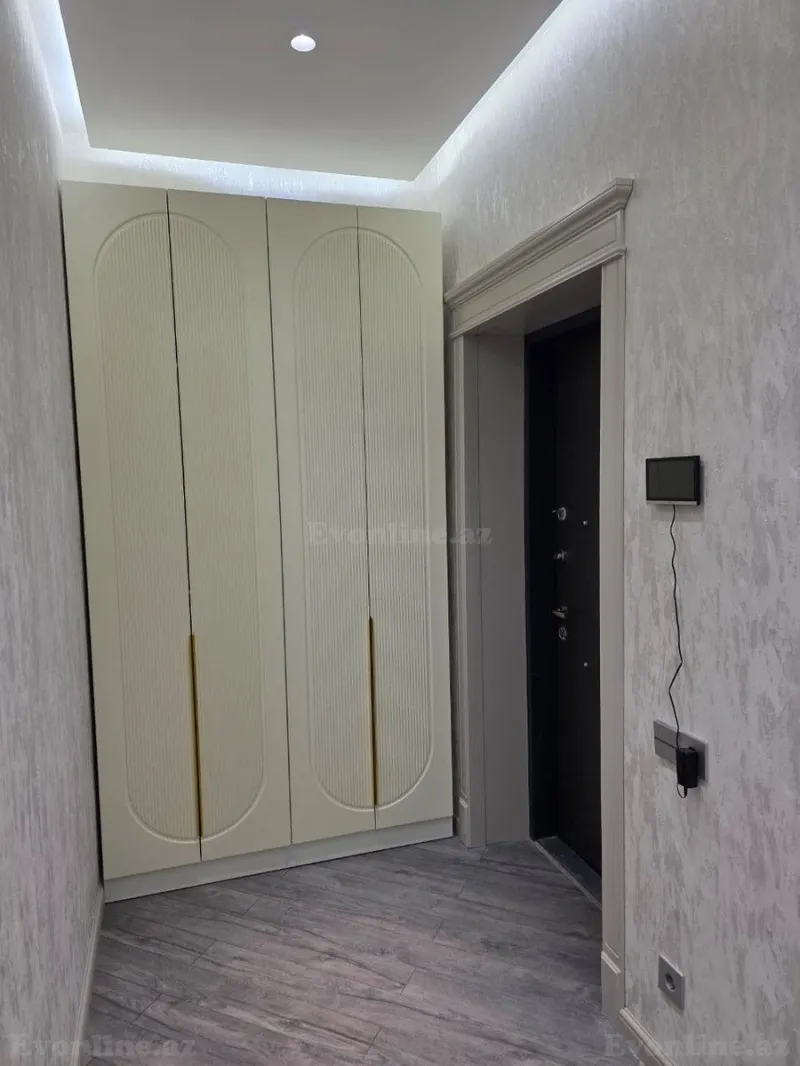 Kirayə verilir 3 otaqlı Mənzil Yeni tikili 130 m² Xətai m. - şəkil 19