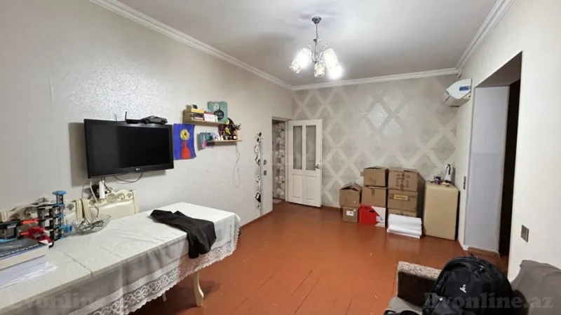Satılır 2 otaqlı Mənzil Köhnə tikili 55 m² Gənclik m. - şəkil 3