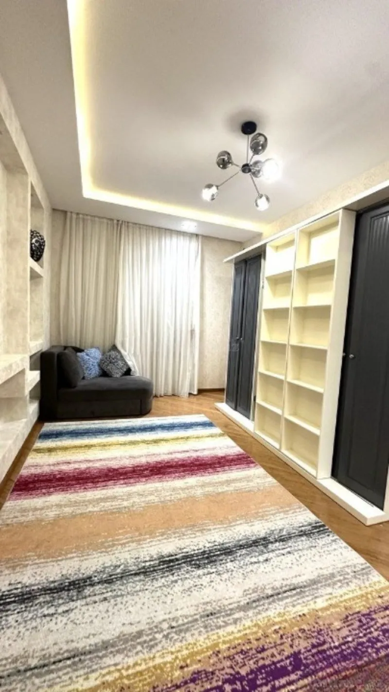 Kirayə verilir 3 otaqlı Mənzil Yeni tikili 135 m² 7-ci mikrorayon - şəkil 13