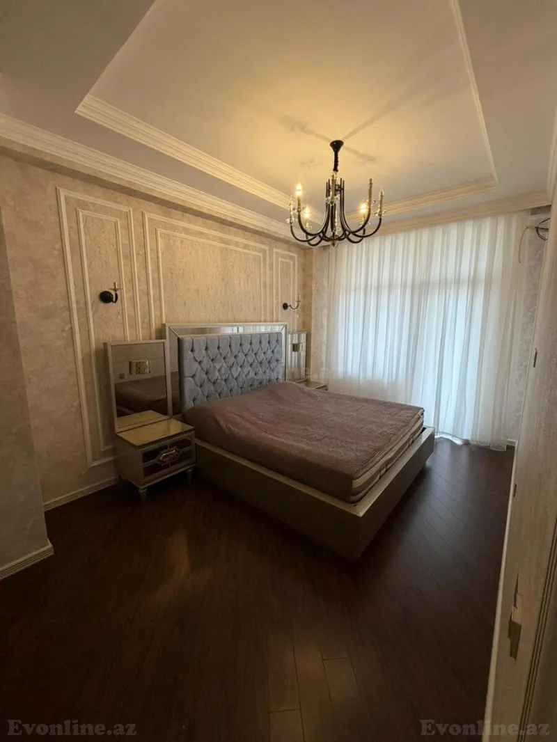 Kirayə verilir 3 otaqlı Mənzil Yeni tikili 135 m² Binəqədi r. - şəkil 3