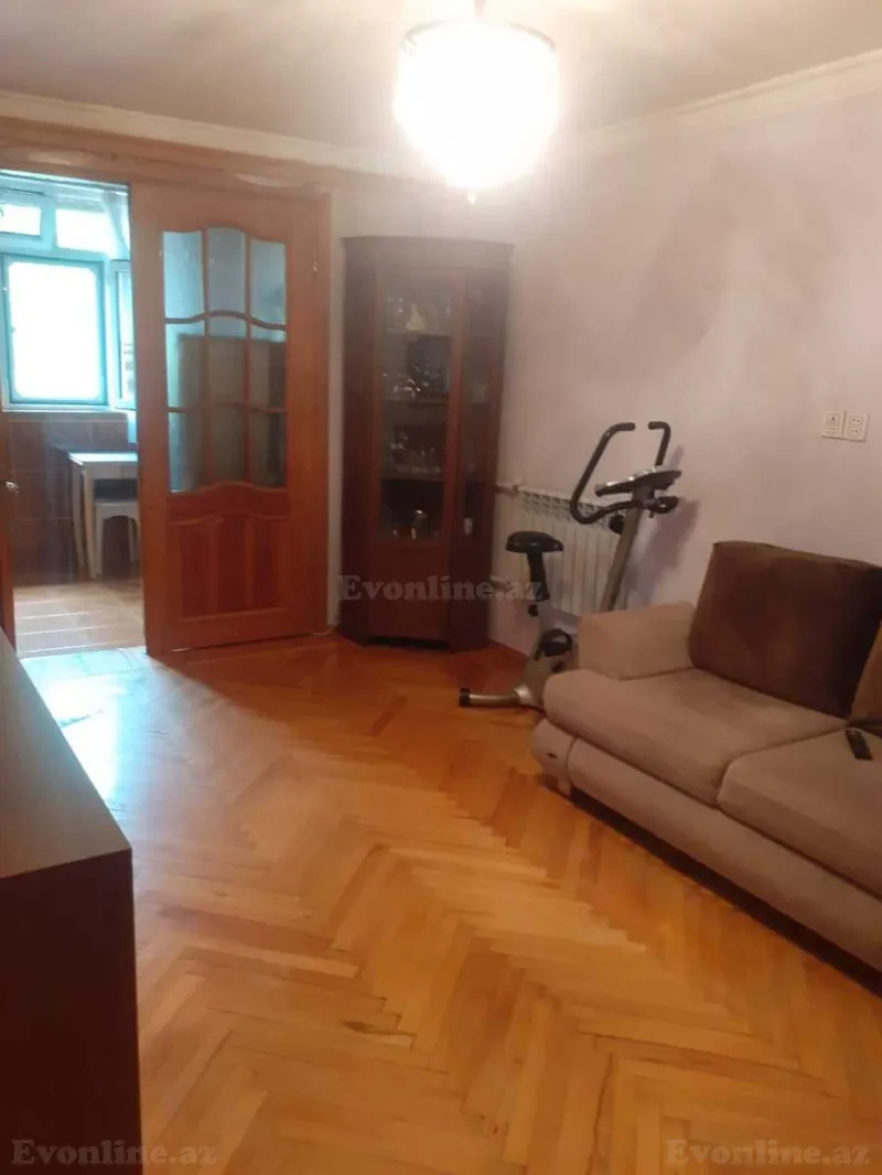 Satılır 2 otaqlı Mənzil Köhnə tikili 35 m² Yasamal - şəkil 2