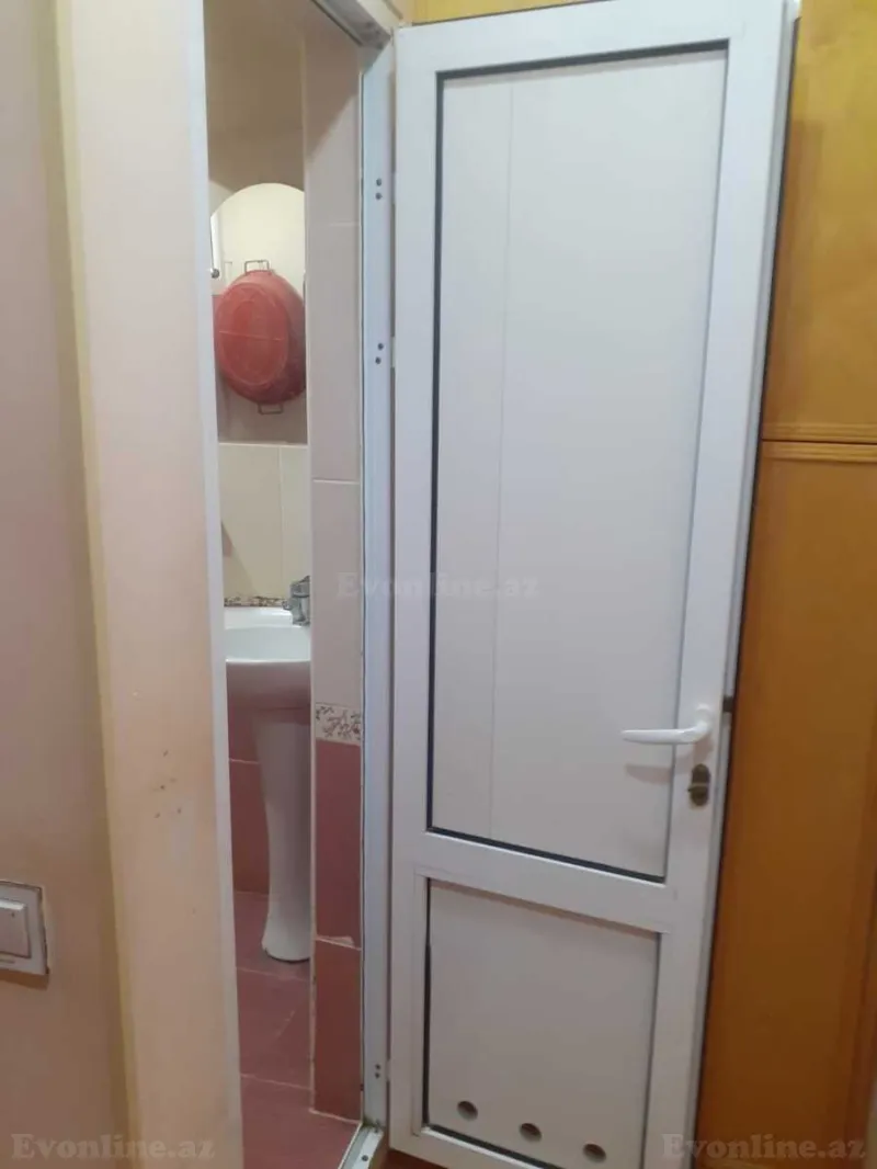 Satılır 2 otaqlı Mənzil Köhnə tikili 35 m² Yasamal - şəkil 14