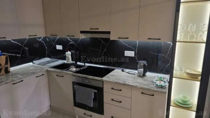 Kirayə verilir 2 otaqlı Mənzil Yeni tikili 80 m² Xətai m. - şəkil 2