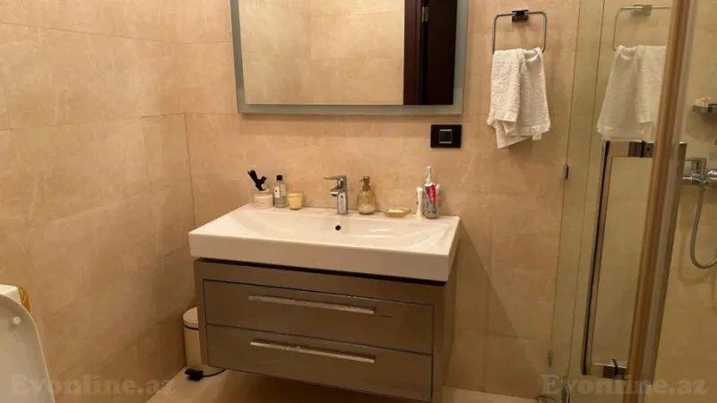 Satılır 4 otaqlı Mənzil Yeni tikili 180 m² 28 May m. - şəkil 4