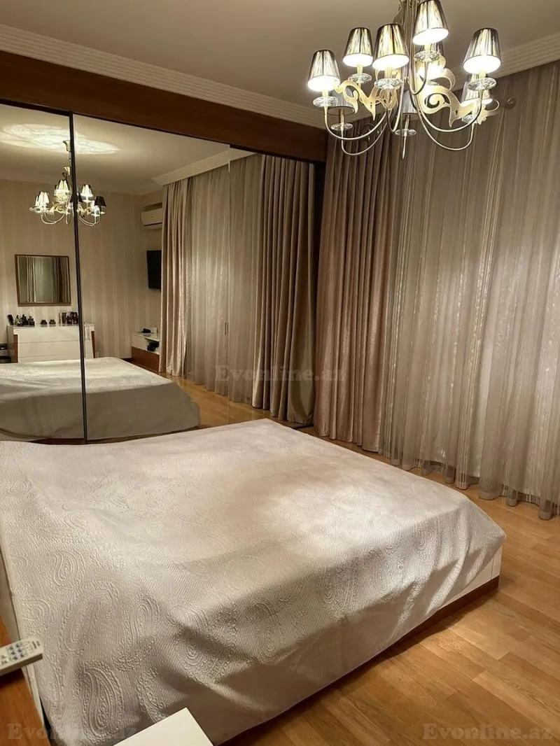 Satılır 4 otaqlı Mənzil Yeni tikili 180 m² 28 May m. - şəkil 5