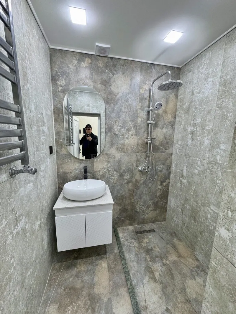 Satılır 3 otaqlı Mənzil Köhnə tikili 60 m² Həzi Aslanov m. - şəkil 12