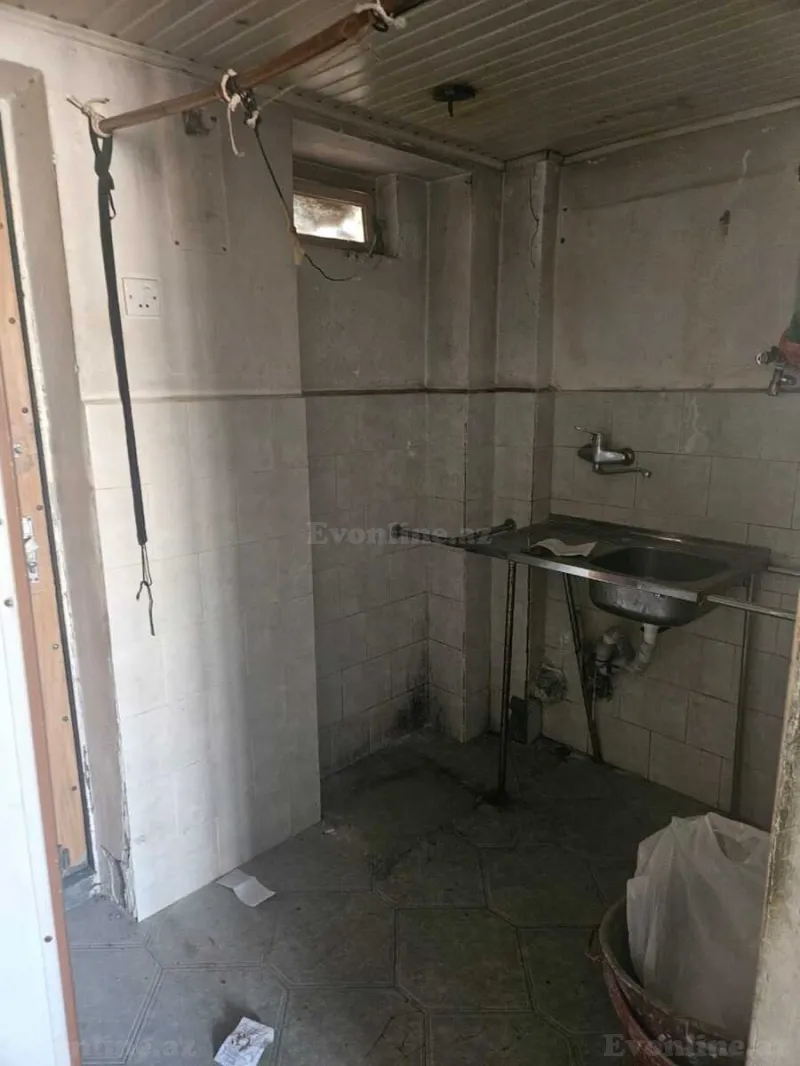 Satılır 1 otaqlı Mənzil Köhnə tikili 30 m² Elmlər Akademiyası m. - şəkil 6