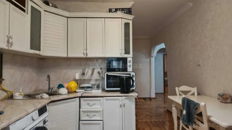 Satılır 3 otaqlı Mənzil Köhnə tikili 80 m² Xətai r. - şəkil 17