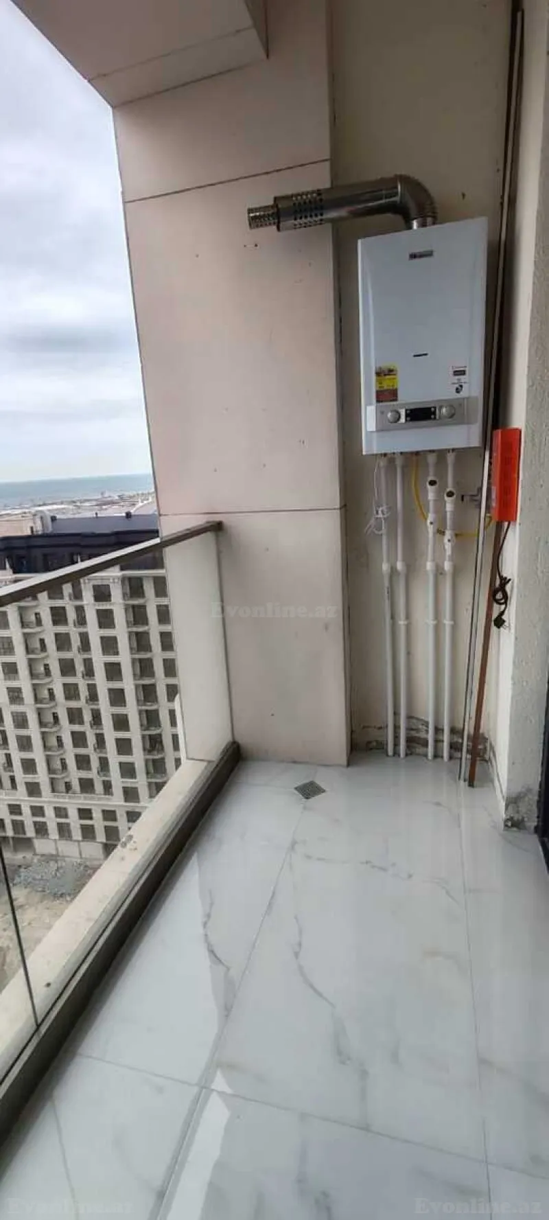 Satılır 2 otaqlı Mənzil Yeni tikili 63 m² Səbail r. - şəkil 14
