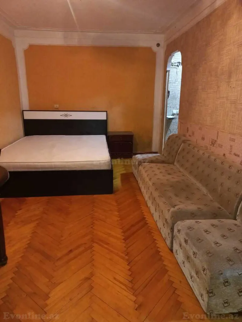 1 otaqlı Mənzil 45 m² İnşaatçılar m. Kirayə verilir