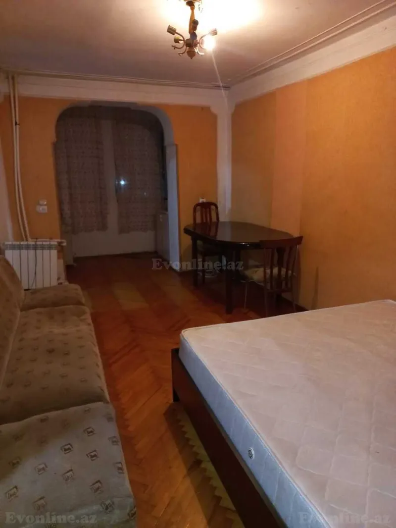 Kirayə verilir 1 otaqlı Mənzil Köhnə tikili 45 m² İnşaatçılar m. - şəkil 4