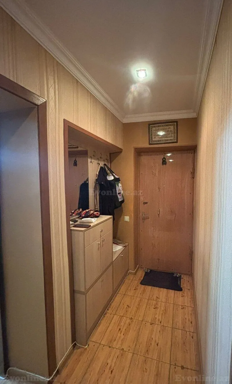 Satılır 3 otaqlı Mənzil Köhnə tikili 80 m² Neftçilər m. - şəkil 20