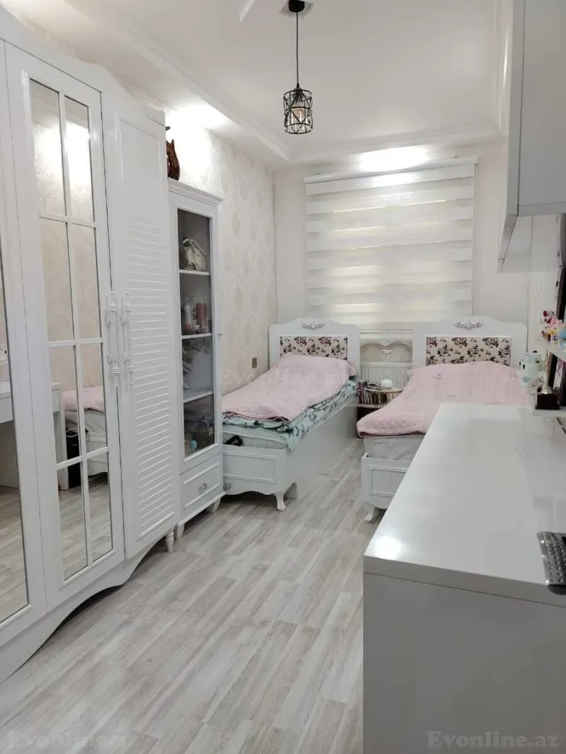 Satılır 2 otaqlı Mənzil Köhnə tikili 55 m² 4-cü mikrorayon - şəkil 3