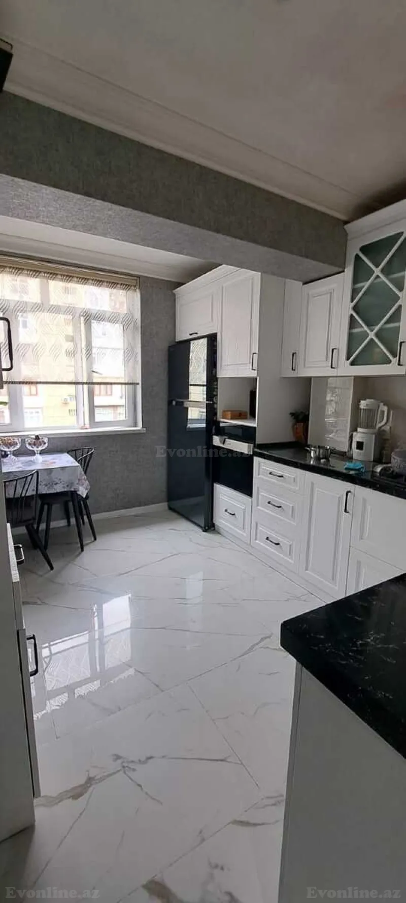 Satılır 4 otaqlı Mənzil Köhnə tikili 130 m² Yeni Yasamal - şəkil 10