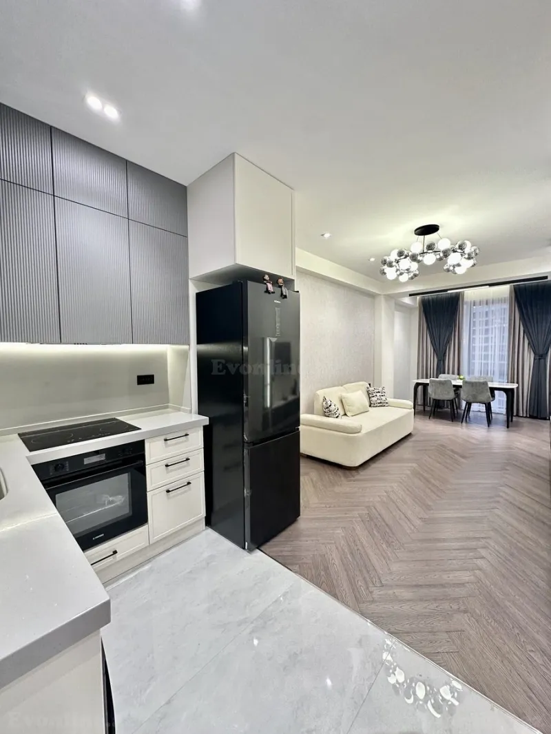 Satılır 2 otaqlı Mənzil Yeni tikili 60 m² Gənclik m. - şəkil 17
