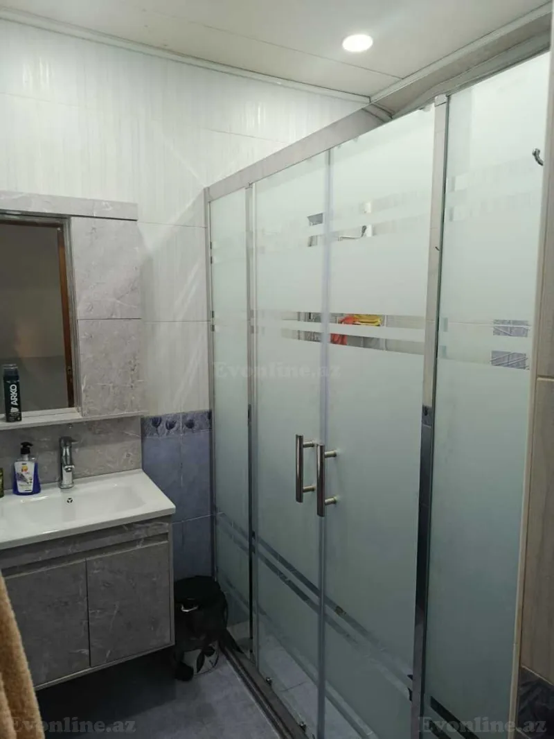 Kirayə verilir 2 otaqlı Mənzil Yeni tikili 100 m² 1-ci mikrorayon - şəkil 9