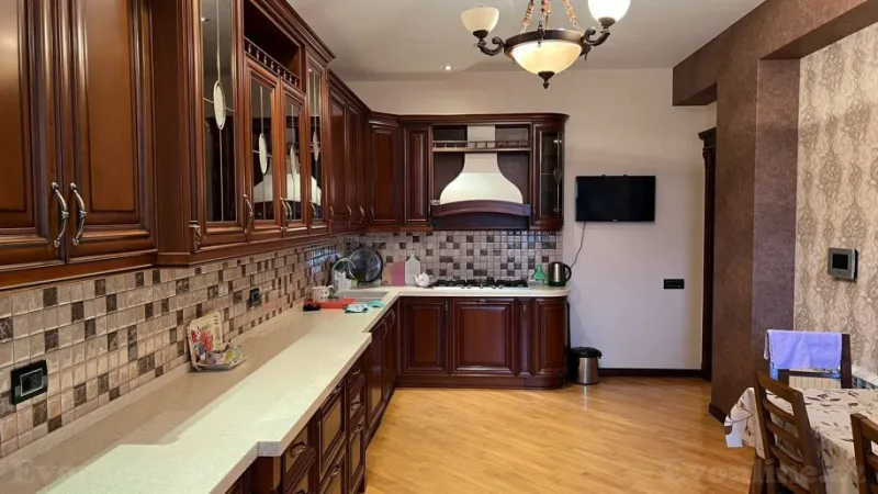 Satılır 4 otaqlı Mənzil Yeni tikili 202 m² Nəriman Nərimanov m. - şəkil 9