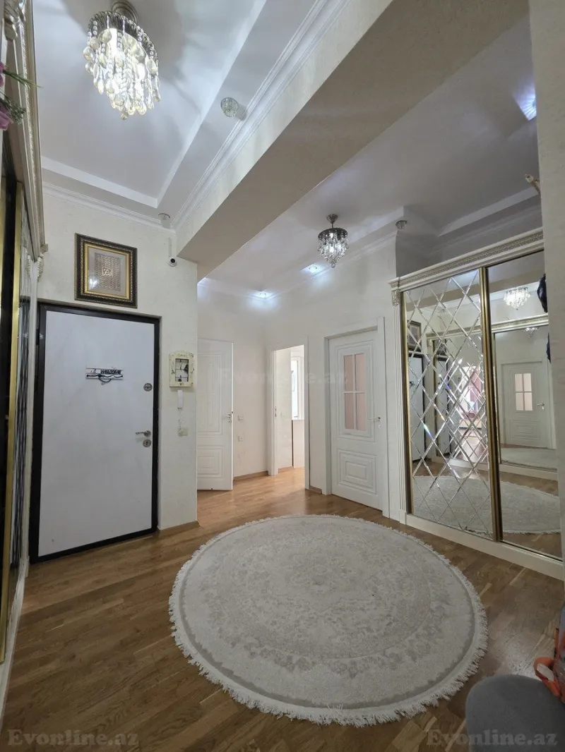 Satılır 4 otaqlı Mənzil Yeni tikili 167 m² İnşaatçılar m. - şəkil 12