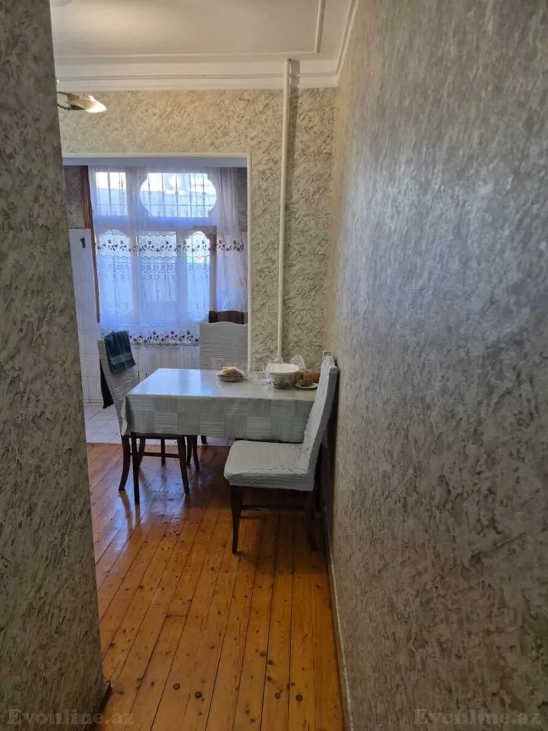 Satılır 2 otaqlı Mənzil Köhnə tikili 60 m² Əhmədli m. - şəkil 5