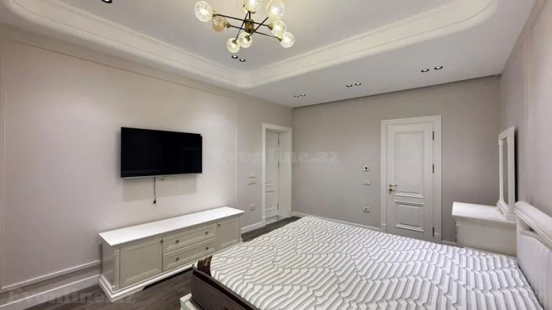 Kirayə verilir 4 otaqlı Mənzil Yeni tikili 210 m² Xətai r. - şəkil 10