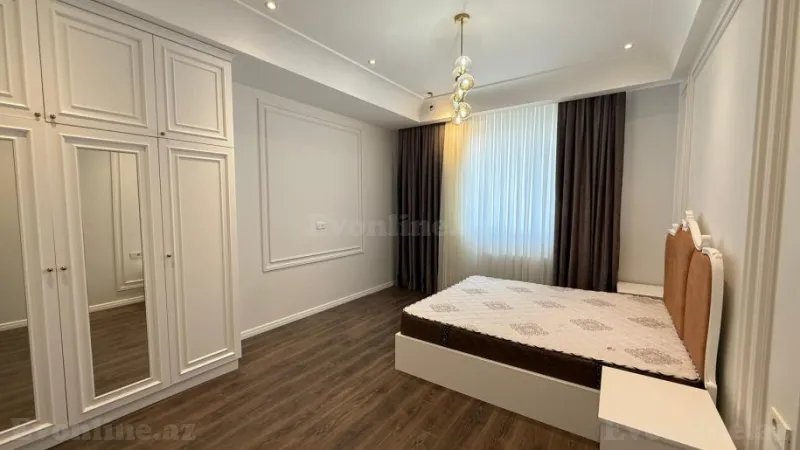 Kirayə verilir 4 otaqlı Mənzil Yeni tikili 210 m² Xətai r. - şəkil 17