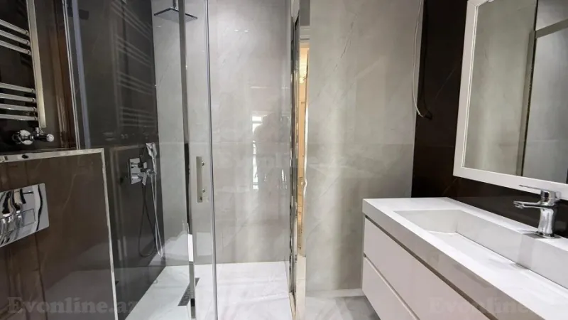 Kirayə verilir 4 otaqlı Mənzil Yeni tikili 210 m² Xətai r. - şəkil 22