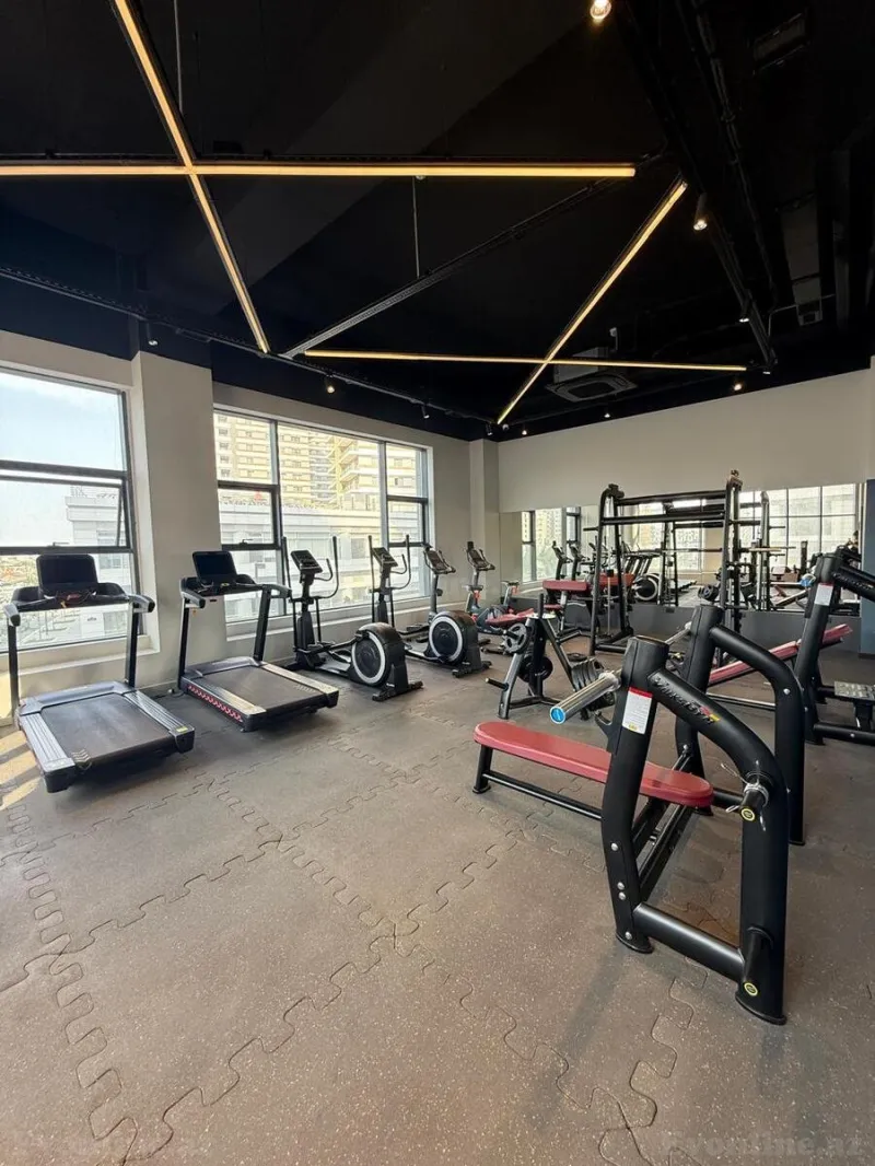 Kirayə verilir 4 otaqlı Mənzil Yeni tikili 210 m² Xətai r. - şəkil 27