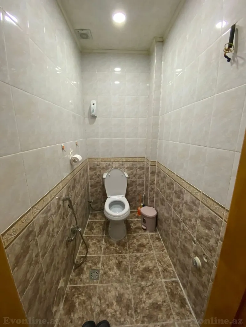 Kirayə verilir 2 otaqlı Mənzil Yeni tikili 65 m² Memar Əcəmi m. - şəkil 7