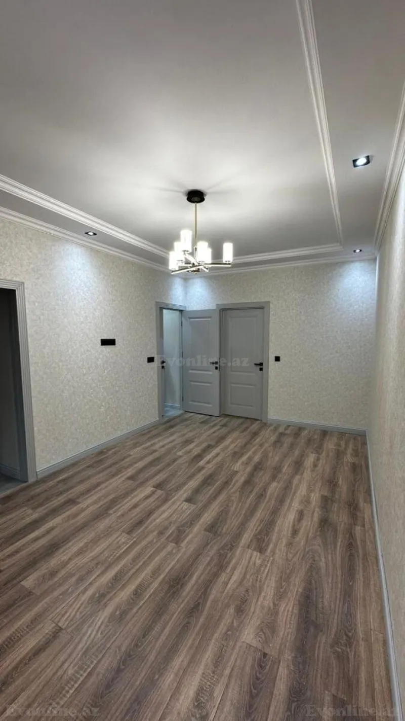 Satılır 2 otaqlı Mənzil Köhnə tikili 50 m² 4-cü mikrorayon - şəkil 2